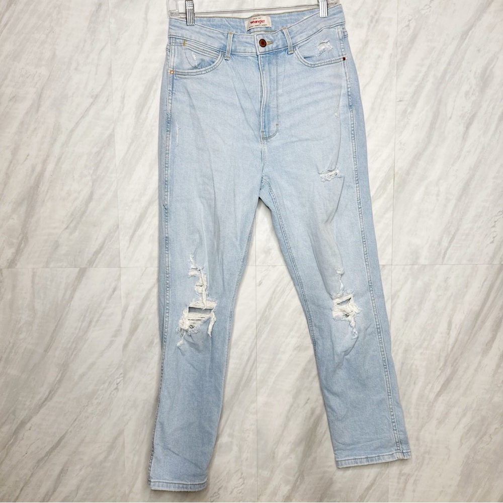Wrangler High Rise Vintage Taper Leg Jeans 8